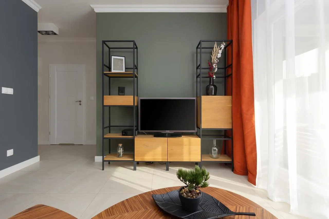 Lakeview Apartment Kapelanów Armii Krajowej by Renters Warszawa Polska