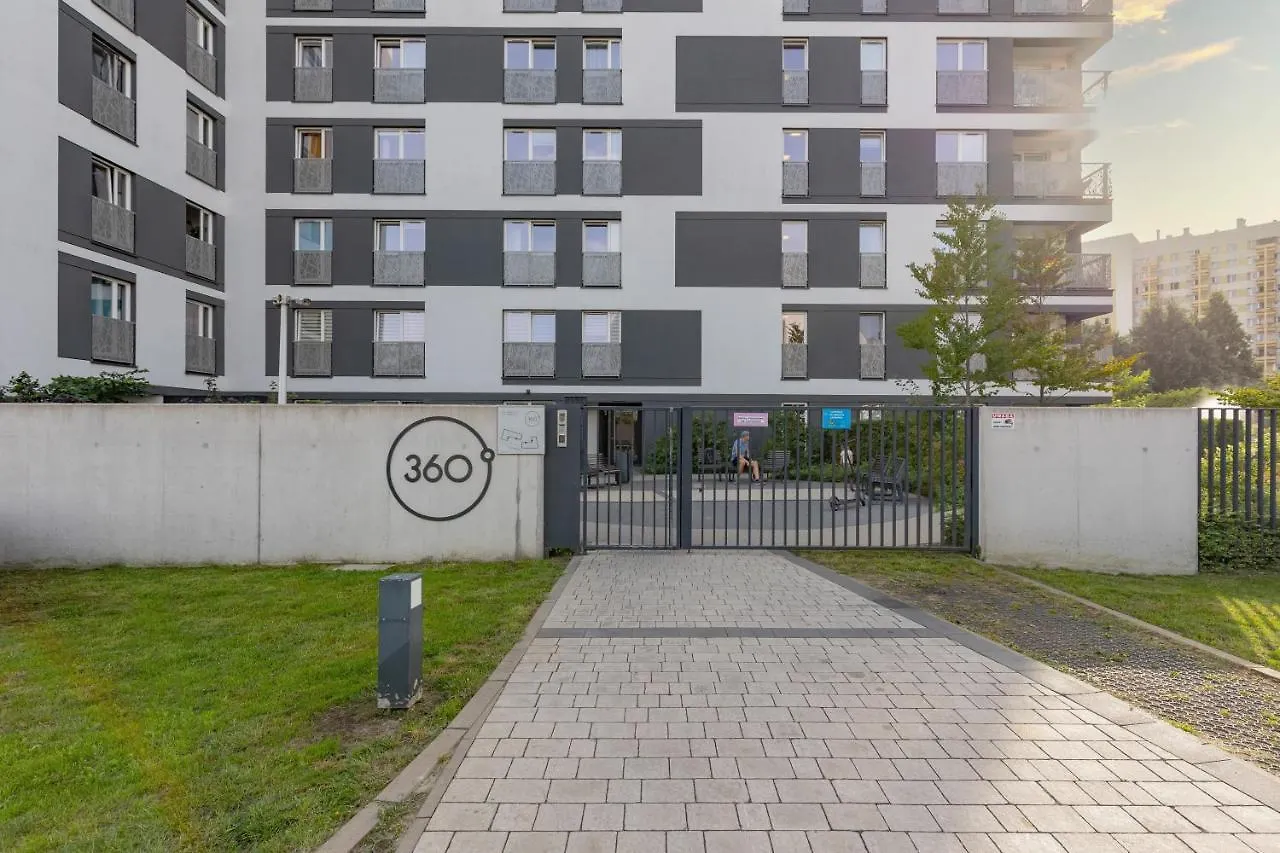 Lakeview Apartment Kapelanów Armii Krajowej by Renters Warszawa